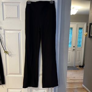 Black Womens boot cut leggings by Vuori - Large like new worn 1x